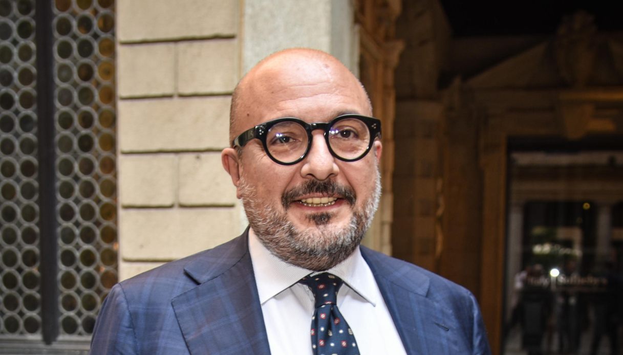 https://wips.plug.it/cips/notizie.virgilio.it/cms/2025/10/sangiuliano-elezioni-campania.jpg