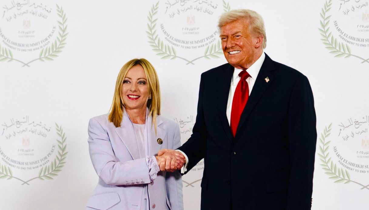 https://wips.plug.it/cips/notizie.virgilio.it/cms/2025/10/trump-meloni.jpg