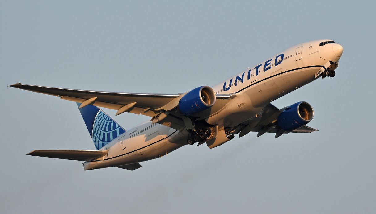 Bpeing United Airlines
