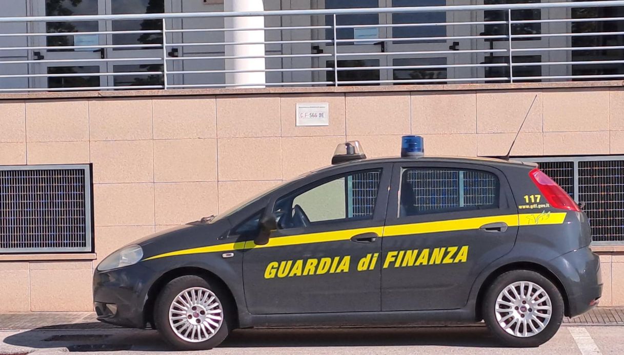 Antonio Lopez candidato Forza Italia Puglia arresto clan Parisi