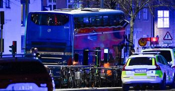 bus-stoccolma-incidente-morti-feriti