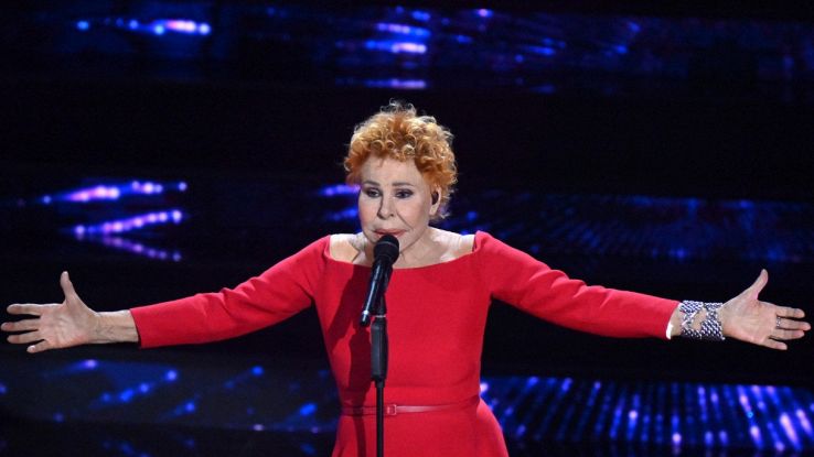 camera-ardente-ornella-vanoni-milano