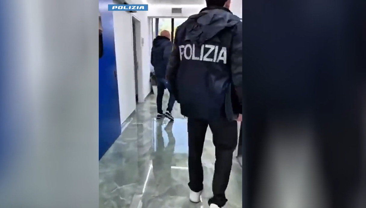 il video del centro abusivo di chirurgia estetica scoperto a roma interventi illegali su cittadini cinesi