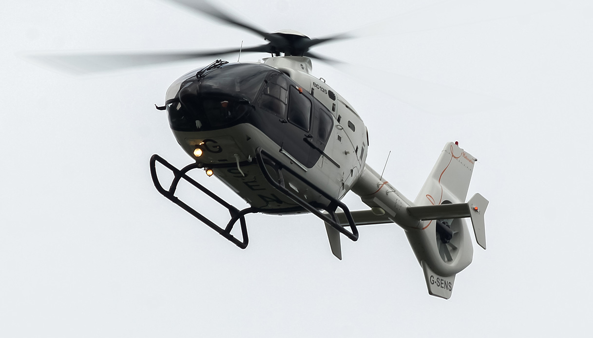 elicottero precipitato tra mantova e cremona morto il pilota di 56 anni che era partito da asti nebbia fitta