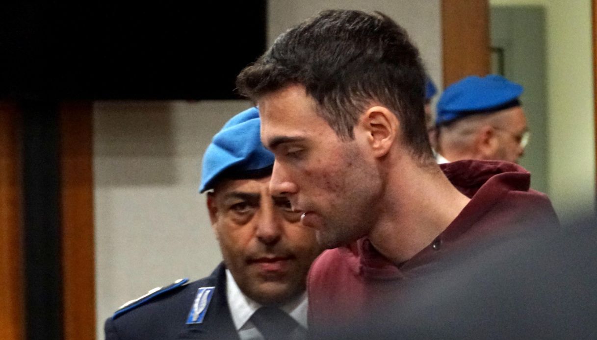 Femminicidio Giulia Cecchettin, ergastolo definitivo per Filippo Turetta: la Procura ha rinunciato all Femminicidio Giulia Cecchettin, ergastolo definitivo per Filippo Turetta: la Procura ha rinunciato all