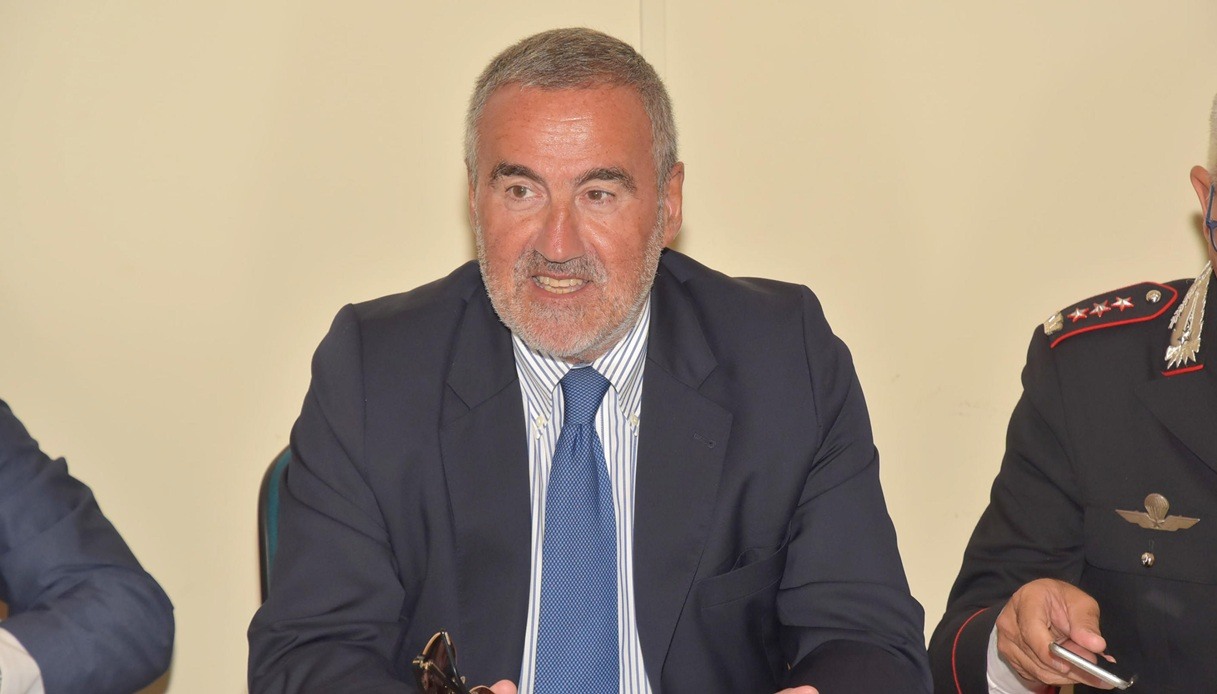 Mario Venditti seduto