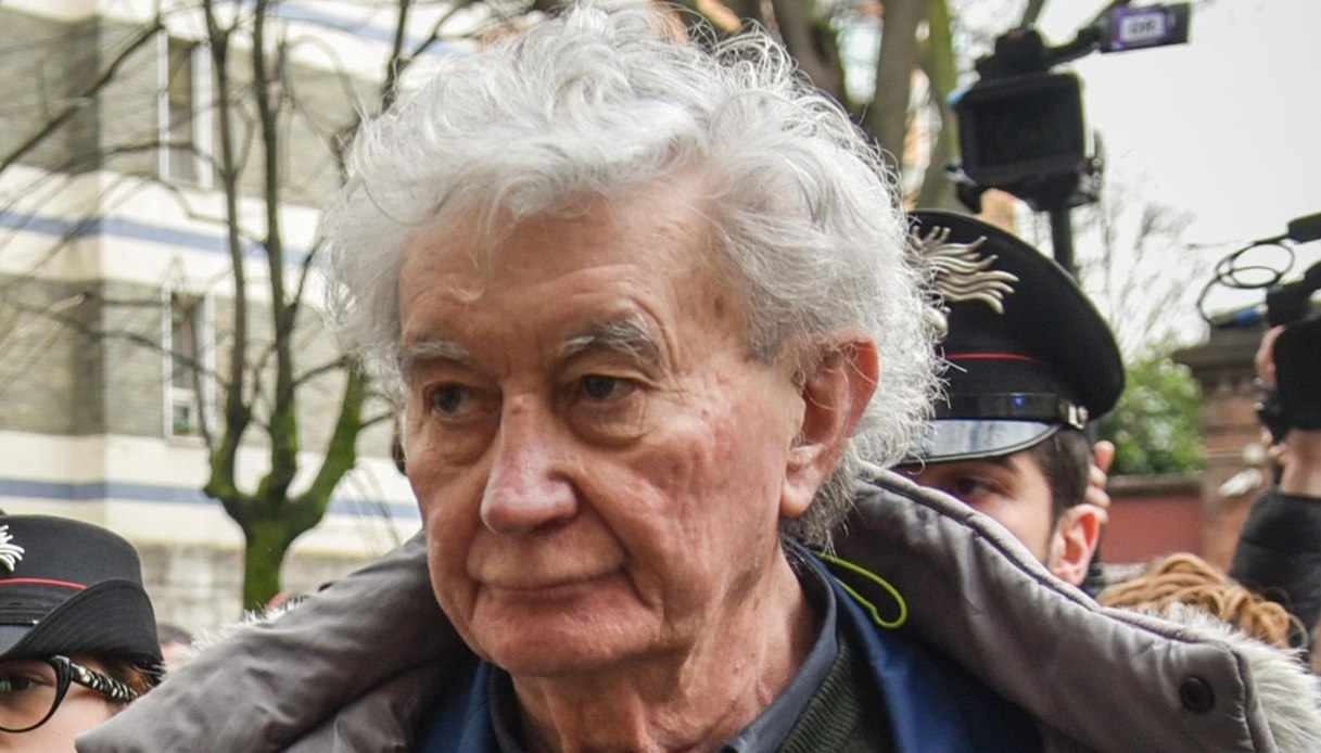 Garlasco, Lovati ammette di aver preso 15 mila euro in nero dai Sempio: sentito in Procura a Brescia