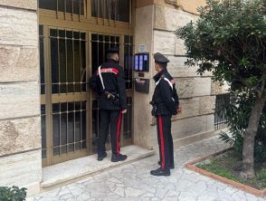 Leonardo Fiorini morto nel B&b a Monteverde, un amico sospettato di averlo spinto dal balcone: 