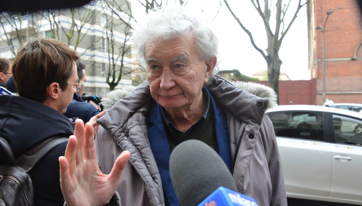 garlasco massimo lovati smentisce di avere 8 conti correnti e dice di non aver preso soldi dalle ospitate tv da Notizie.virgilio.it garlasco massimo lovati smentisce di avere 8 conti correnti e dice di non aver preso soldi dalle ospitate tv