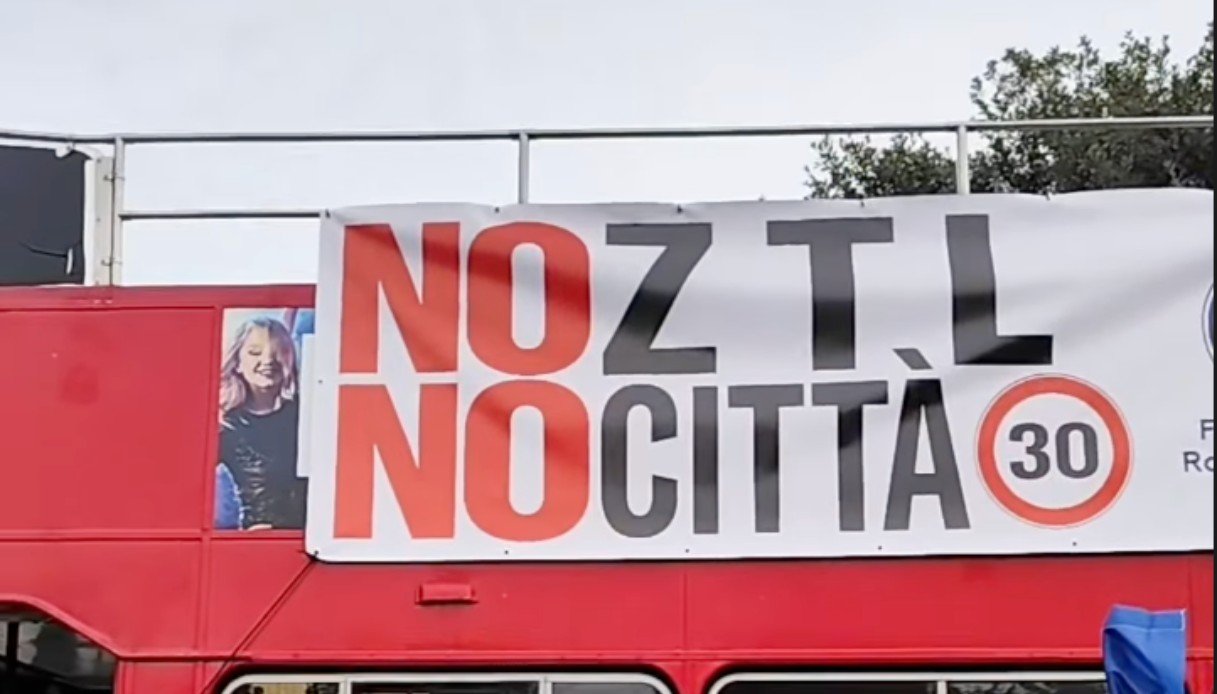 Manifestazione contro le zone 30
