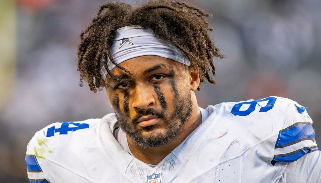 https://wips.plug.it/cips/notizie.virgilio.it/cms/2025/11/marshawn-kneeland-dallas-cowboys.jpg