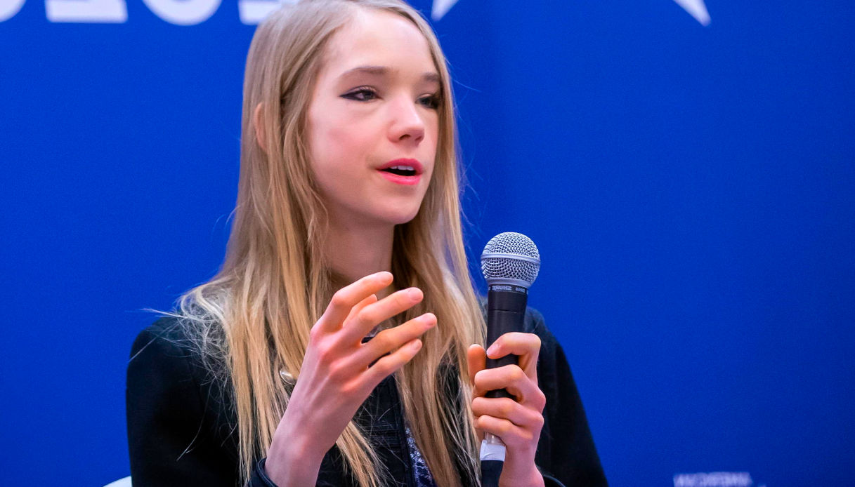 naomi seibt anti greta thunberg trump