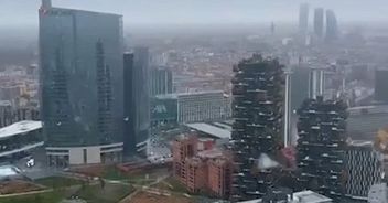neve-milano-video