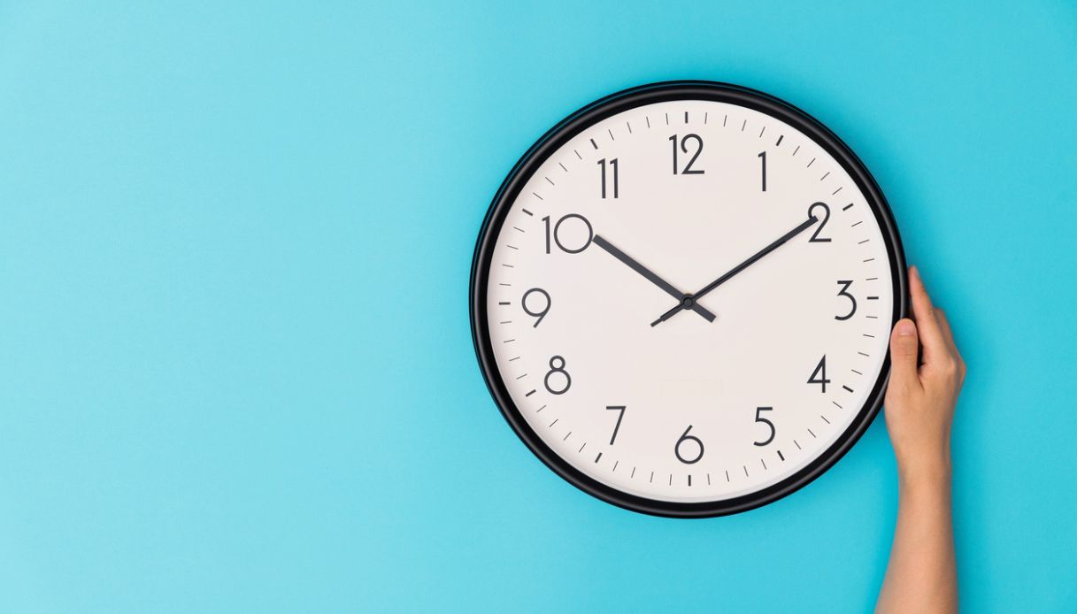 Ora legale tutto l’anno, in Italia al via l’iter per renderla permanente: si risparmierebbe più di 2 miliardi Ora legale tutto l’anno, in Italia al via l’iter per renderla permanente: si risparmierebbe più di 2 miliardi