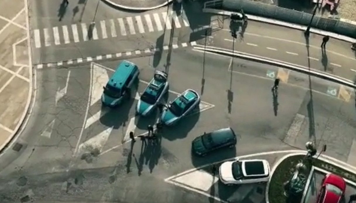 il video del maxi blitz antidroga a latina 200 agenti in azione 15 arresti smantellate due bande criminali