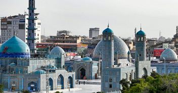 terremoto-afghanistan-magnitudo-morti-feriti-moschea-blu