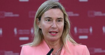Federica Mogherini fermo indagine frodi fondi Ue