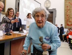 Morta Fiorenza de Bernardi prima pilota di linea in Italia e prima donna comandante del Paese, aveva 97 anni