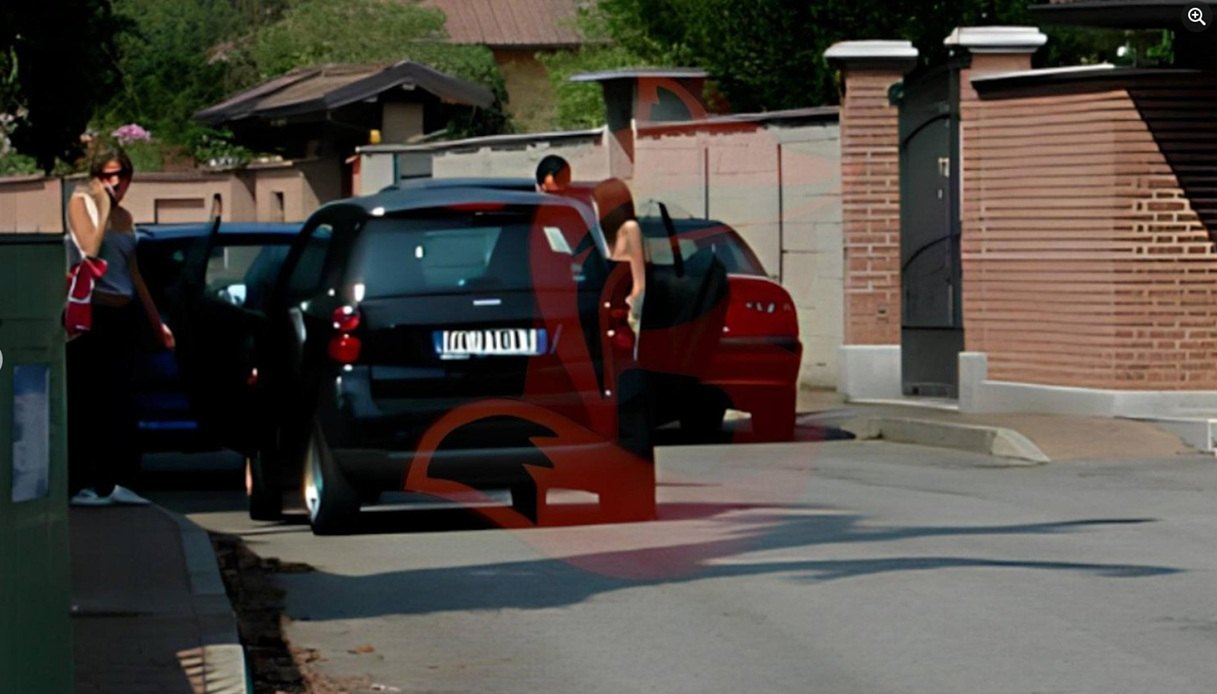 Andrea Sempio in via Pascoli