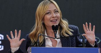 la-repubblica-meloni-gedi-atreju-elkann