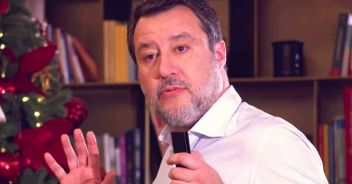 matteo-salvini-natale-meme
