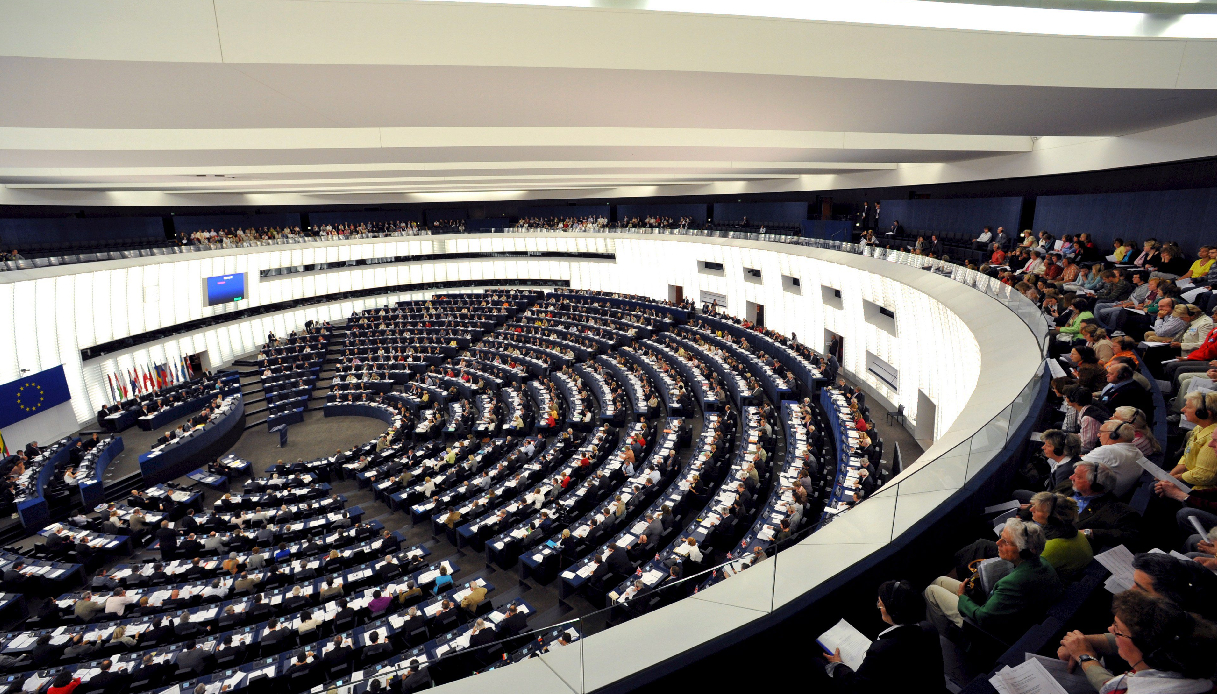 Alessandra Moretti coinvolta nel Qatargate, immunit&agrave; revocata ma l'europarlamentare Pd sbotta: 