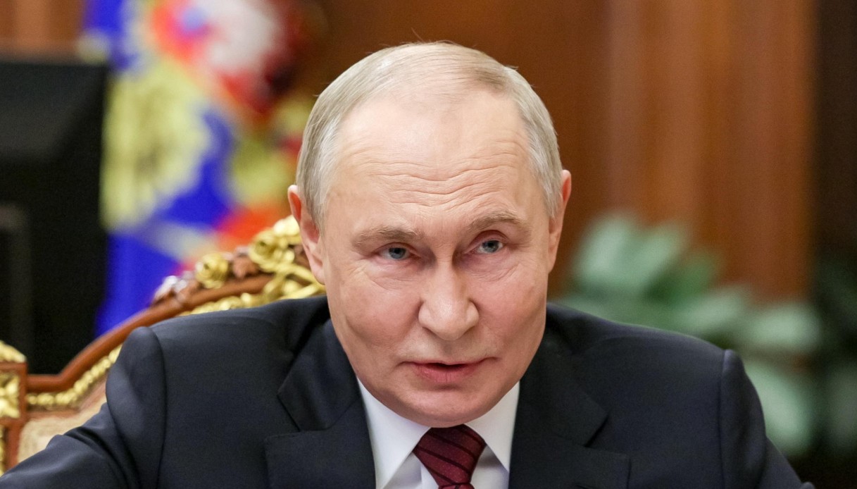 https://wips.plug.it/cips/notizie.virgilio.it/cms/2025/12/putin-russia-aitala-giudice.jpg