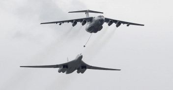 russia bombardieri mare barents norvegia