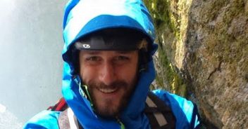 Alex Jeffrey Pretti ucciso Minneapolis