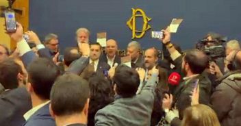 camera-casapound-conferenza-remigrazione-bella-ciao-deputati-pd-m5s-avs