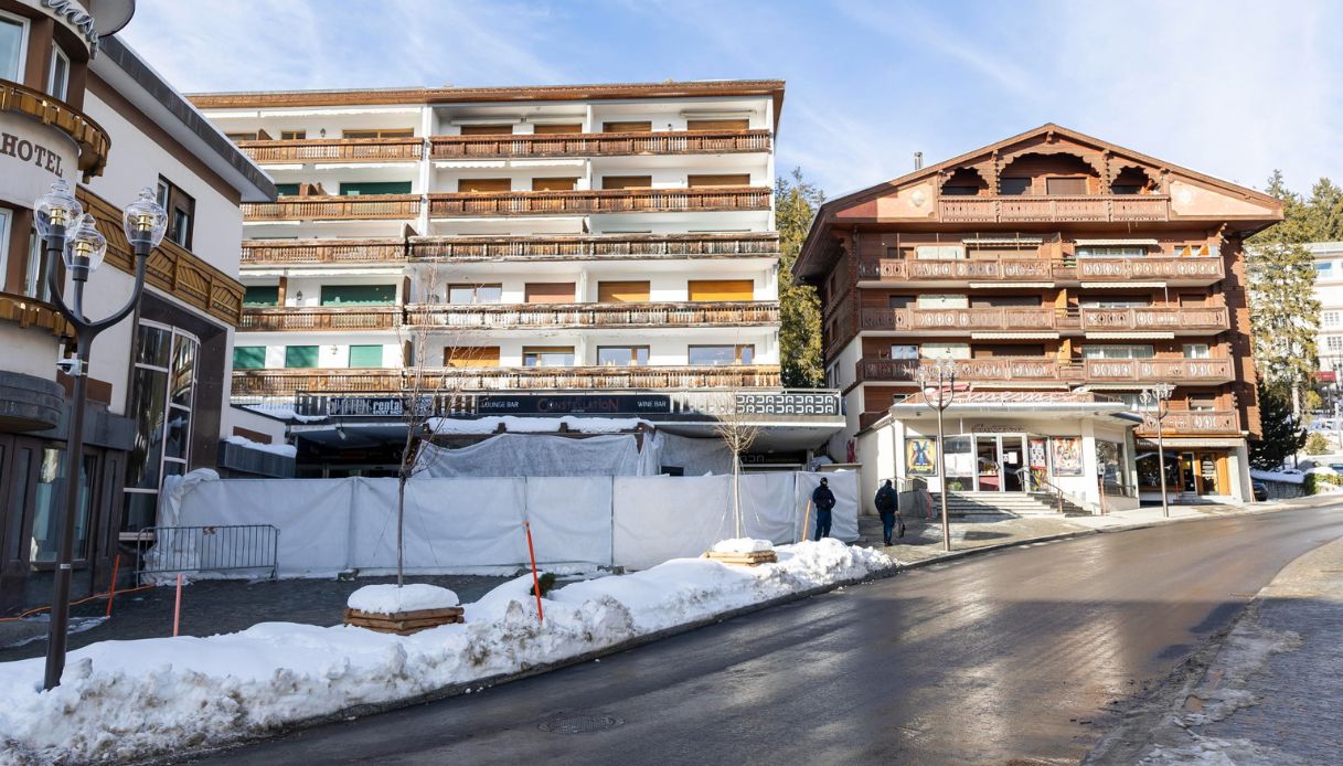 https://wips.plug.it/cips/notizie.virgilio.it/cms/2026/01/crans-montana-squadre-investigative-comuni-svizzera-italia.jpg