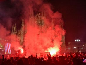 Il bilancio dei feriti di Capodanno 2026: 57 per botti a Napoli, 28 a Roma e 3 a Torino. Risse a Milano