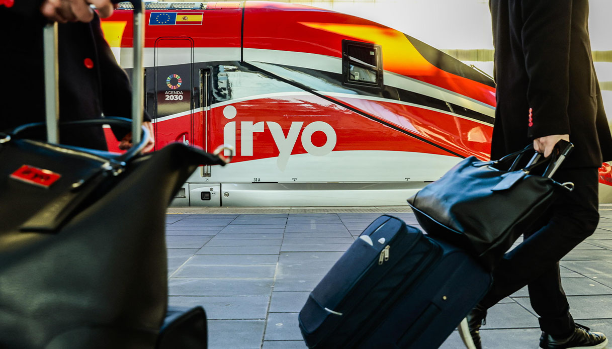 Incidente tra due treni in Andalusia, uno è dell