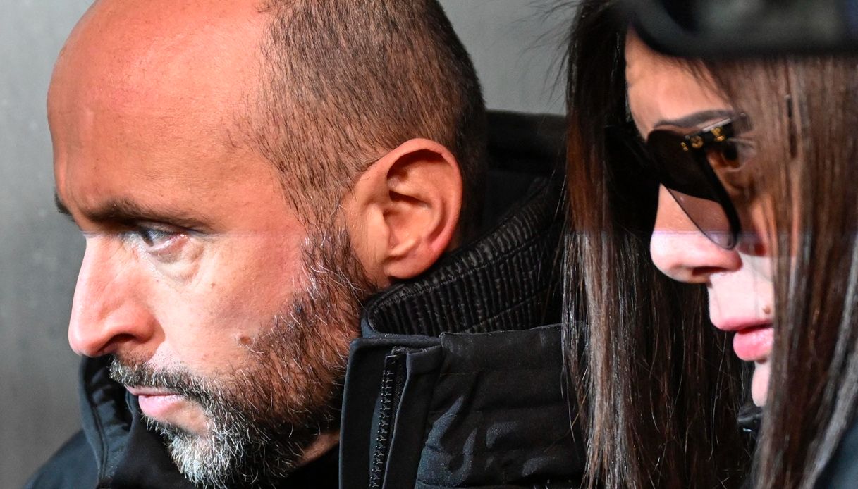 crans montana chi sarebbe l amico che ha pagato la cauzione a jacques moretti ira dei parenti delle vittime da Virgilio.it crans montana chi sarebbe l amico che ha pagato la cauzione a jacques moretti ira dei parenti delle vittime