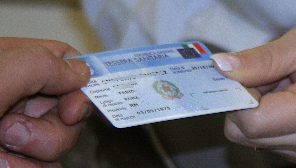 Una tessera sanitaria