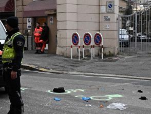 Incidente a Vicenza, autobus travolge due studenti davanti la scuola: gamba amputata a una 14enne