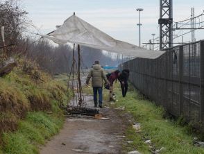 Abderrahim Mansouri ucciso a Rogoredo da Carmelo Cinturrino, il poliziotto avrebbe mentito sui soccorsi