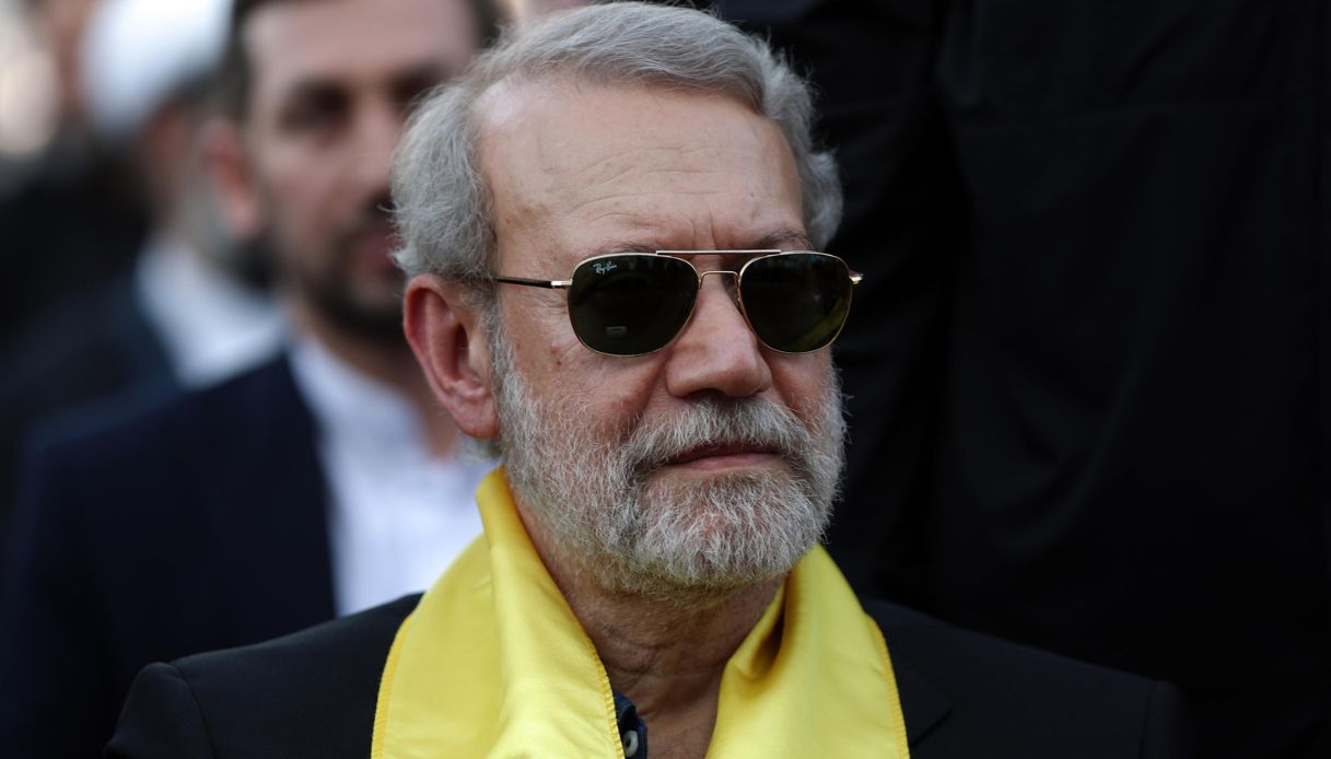 Chi sarà il successore di Ali Khamenei in Iran, da Ali Larijani alle alternative con Trump sullo sfondo Chi sarà il successore di Ali Khamenei in Iran, da Ali Larijani alle alternative con Trump sullo sfondo