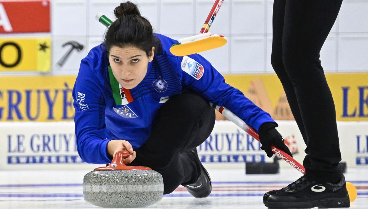https://wips.plug.it/cips/notizie.virgilio.it/cms/2026/02/angela-romei-curling-olimpiadi-milano-cortina.jpg