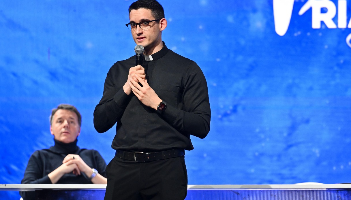 https://wips.plug.it/cips/notizie.virgilio.it/cms/2026/02/don-alberto-ravagnani-prete-influencer.jpg