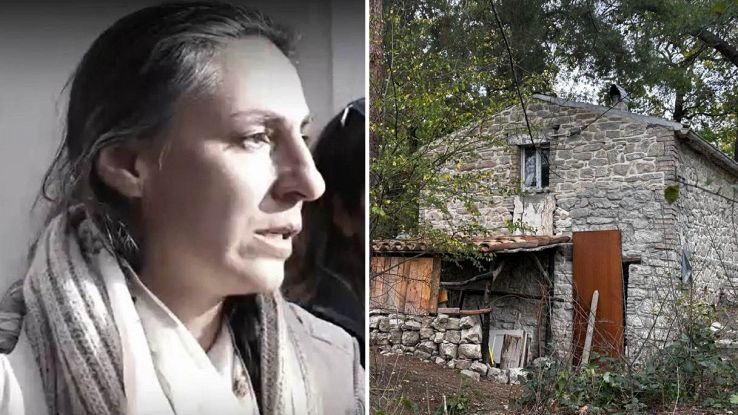 Famiglia nel bosco, scontro tra la mamma Catherine e la struttura per i "bimbi chiusi a chiave" di notte