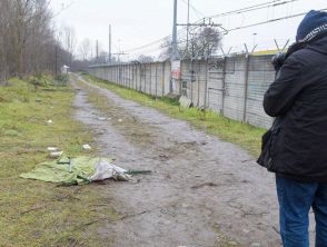 Omicidio Rogoredo, gli inquirenti valutano l’ipotesi di un eventuale pizzo chiesto dal poliziotto a Mansouri
