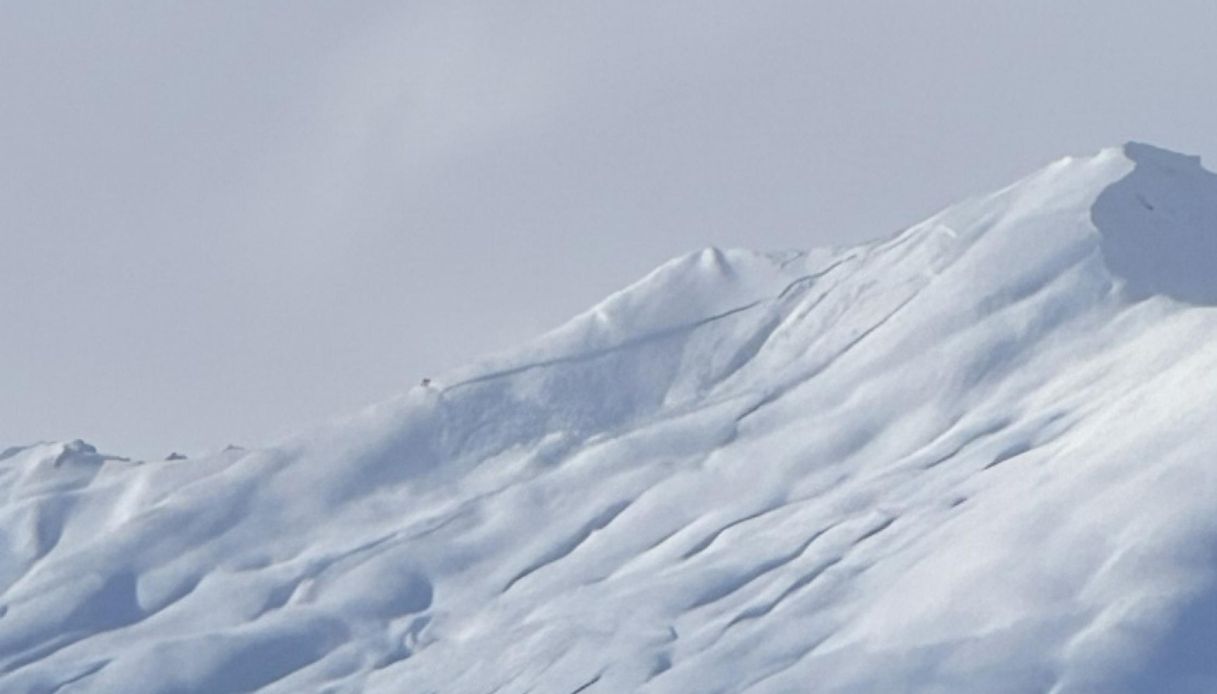 Scialpinisti travolti da una valanga a Punta Leysser in Valle d