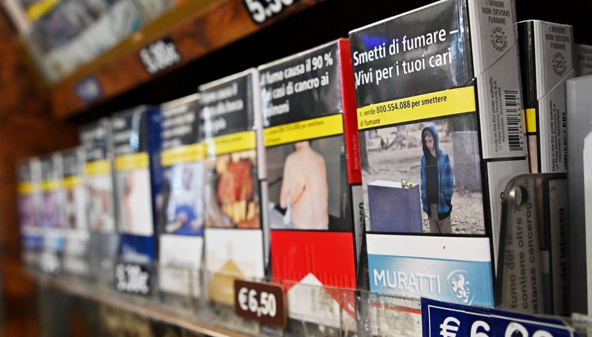 Espositore Automatico Per Sigarette In Acrilico Trasparente - Spingisigarette Per Banco O Parete, 10 Pacchetti - 6