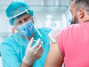 Sindrome di Parsonage-Turner al braccio dopo vaccino anti Covid, 55enne di Agrigento avrà un indennizzo a vita