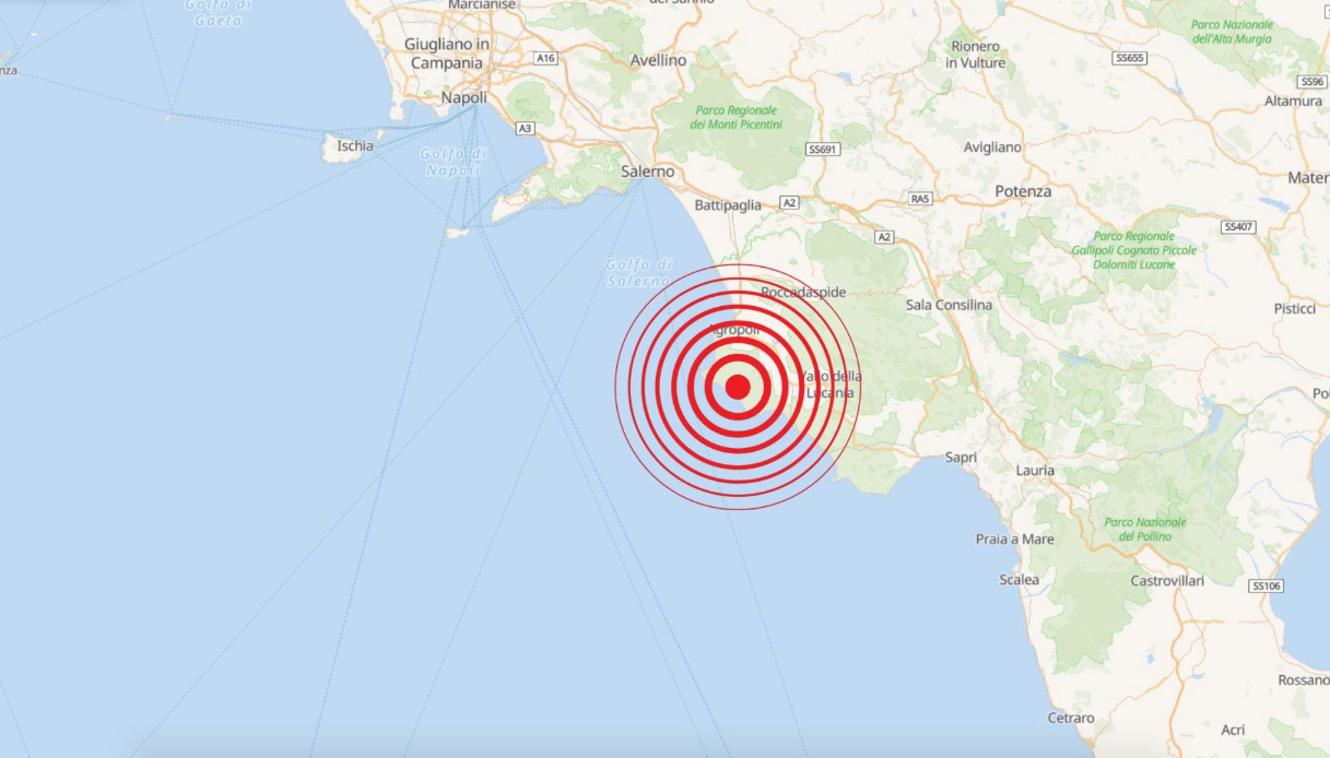 Terremoto in Campania, scossa di magnitudo 4.5 nella notte a Montecorice nel Salernitano
