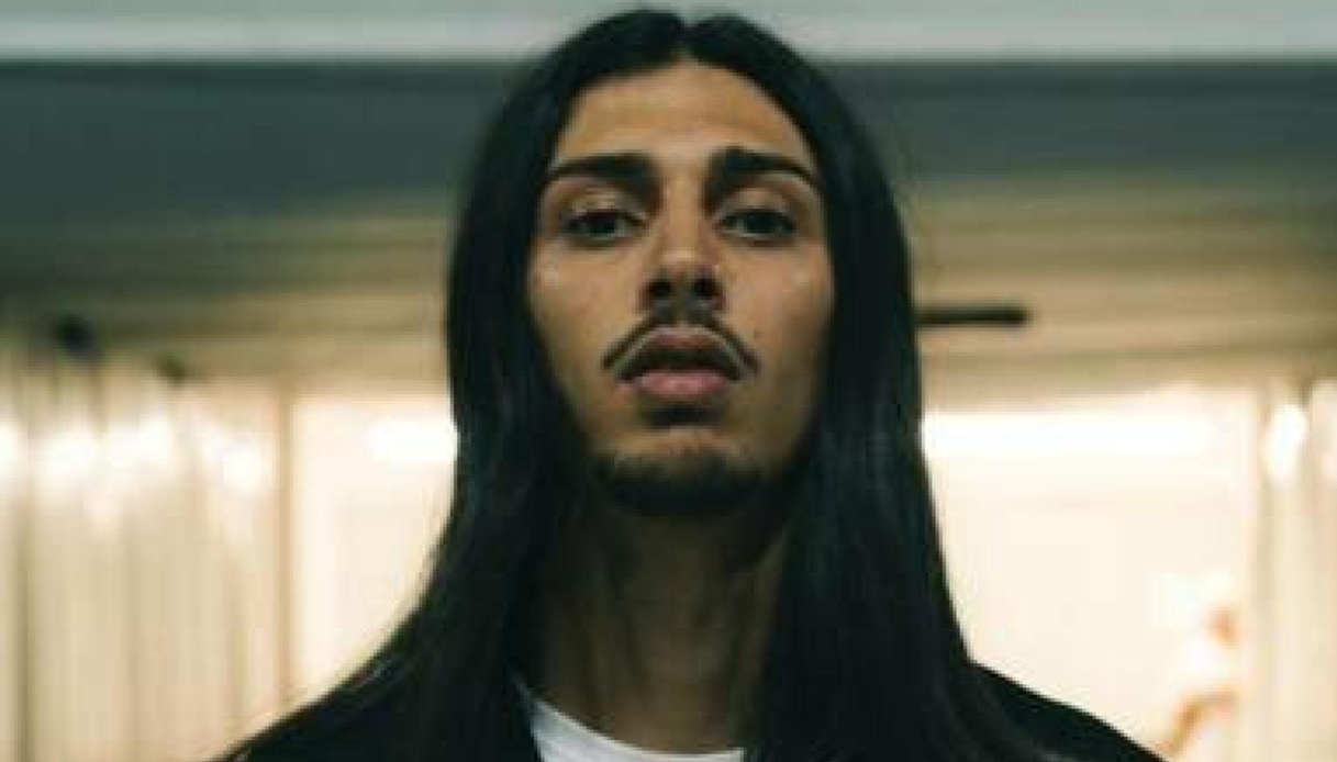 Baby Gang arrestato per rapina e maltrattamenti, nuovi guai per il trapper Mouhib Zaccaria già condannato