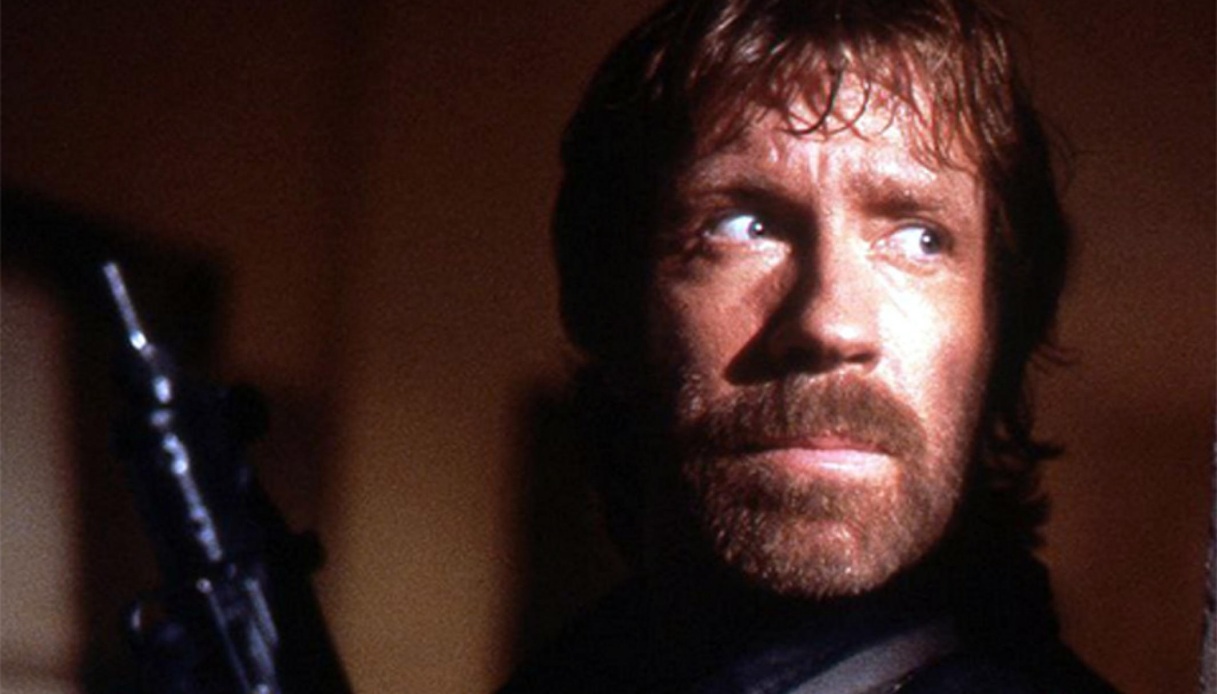 Chuck Norris ricoverato alle Hawaii per un’emergenza medica ignota, come sta l