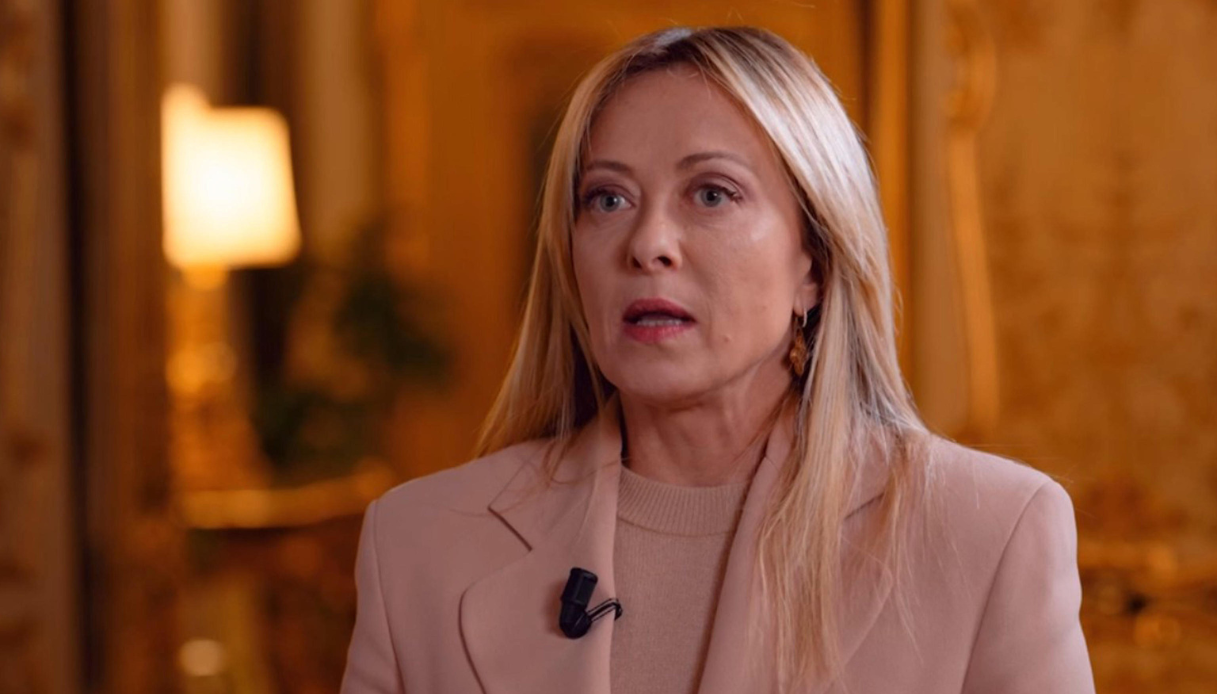 Giorgia Meloni si sfoga prima di Pulp Podcast con Fedez e Mr Marra, replica alle critiche: "Il sospetto è uno"