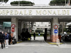 Giuseppe Caianiello ex direttore di cardiochirurgia del Monaldi contro Guido Oppido: 